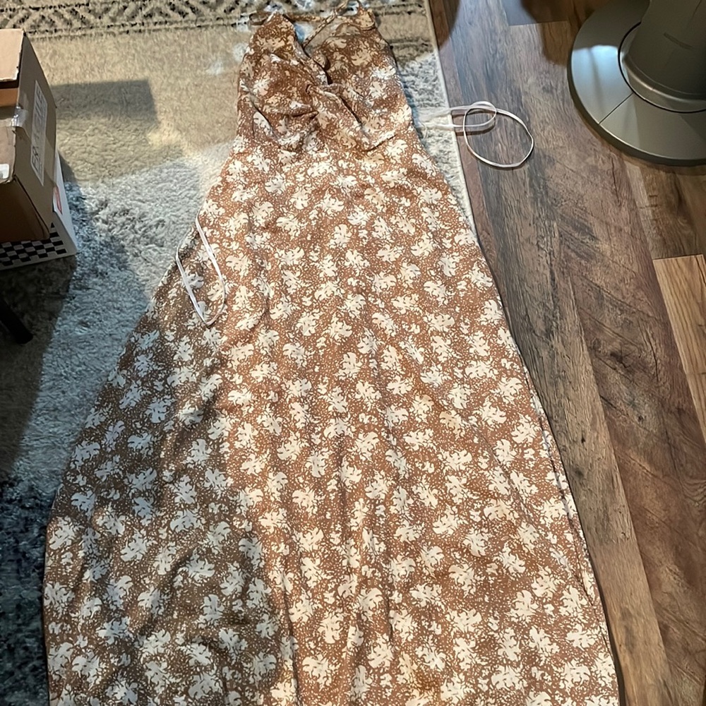 Lulus Picturesque Moments Brown Floral Print Strappy Maxi Dress